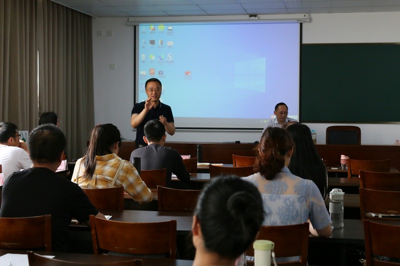 1622592226288718Pmc7.jpg 开班讲话.jpg