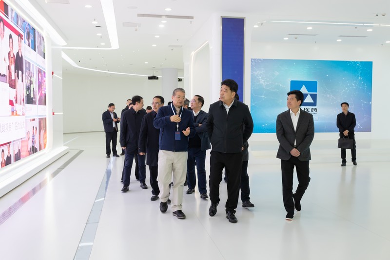 1708996282881795SZIF.jpg _MG_1017-骆四君摄.jpg